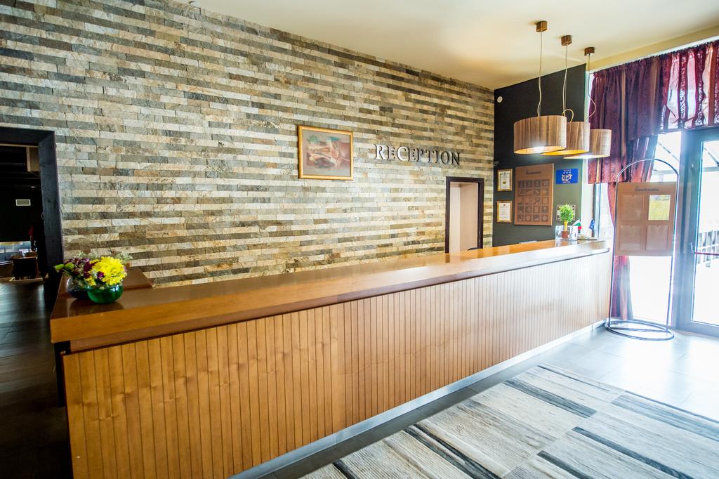 Септемврийски празници в Хотел Снежанка на база All Inclusive