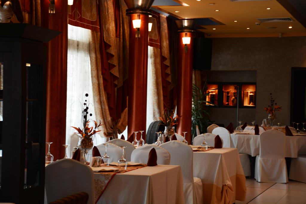 ЛЯТНО УЕЛНЕС ПРЕЖИВЯВАНЕ В DIPLOMAT PLAZA HOTEL & RESORT **** 