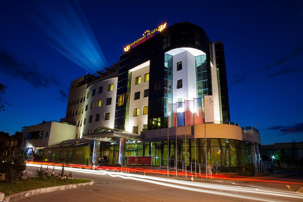ЛЯТНО УЕЛНЕС ПРЕЖИВЯВАНЕ В DIPLOMAT PLAZA HOTEL & RESORT **** 