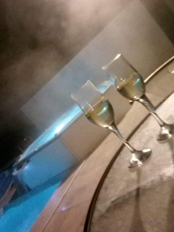 ДВУДНЕВЕН ПАКЕТ ЗА ДВАМА СЪС ЗАКУСКИ И ВЕЧЕРИ в Хотел Биле, Троян
